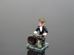 Bubeník - skleněná figurka