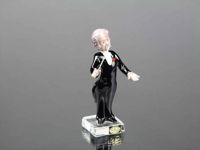 Dirigent - skleněná figurka